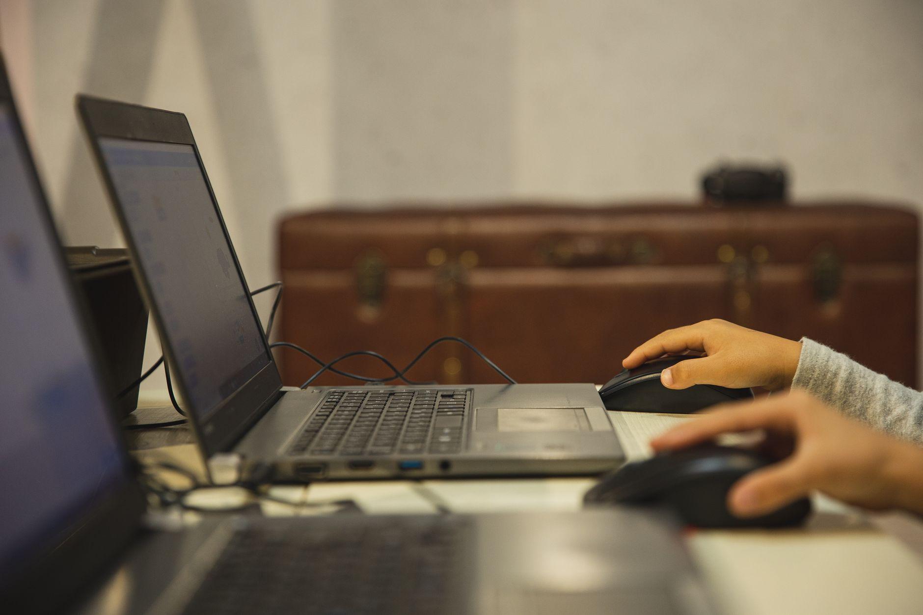 How a Plagiarism Checker Integrates With Moodle: Setup, Usage, and Data Sync Explained