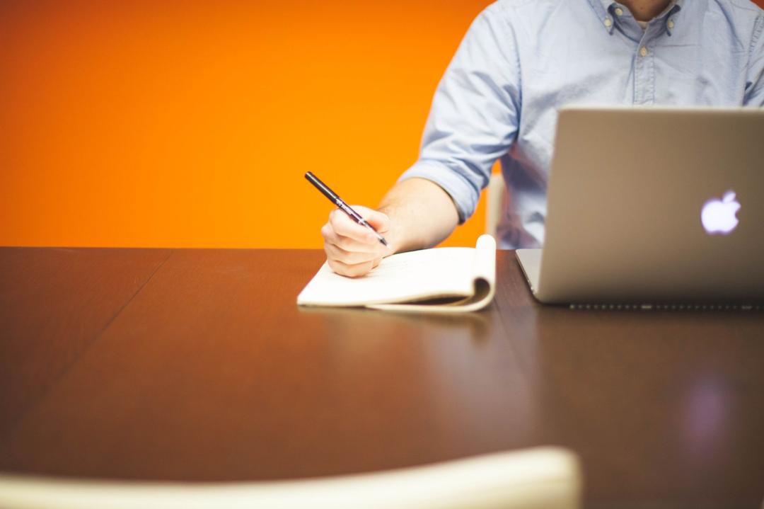 How Grammar Checkers Actually Work (And How to Use One Well)